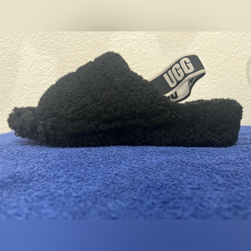Ugg Cozy Stylish Fluff Yeah Slide Slippers Black Size 2Y - Picture 7 of 16